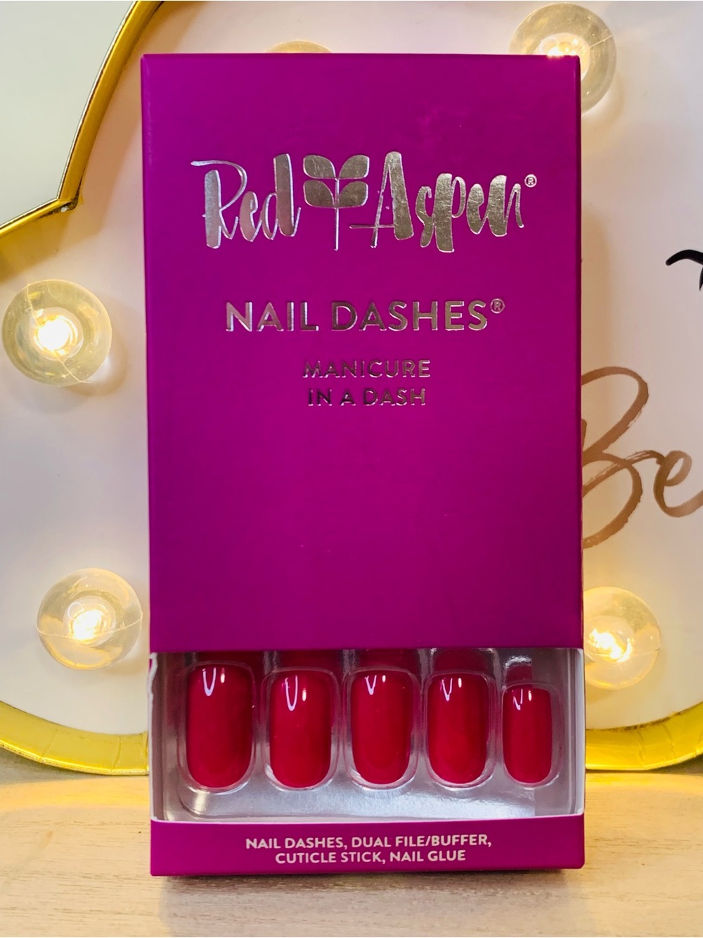 Red Aspen Nail Dashes